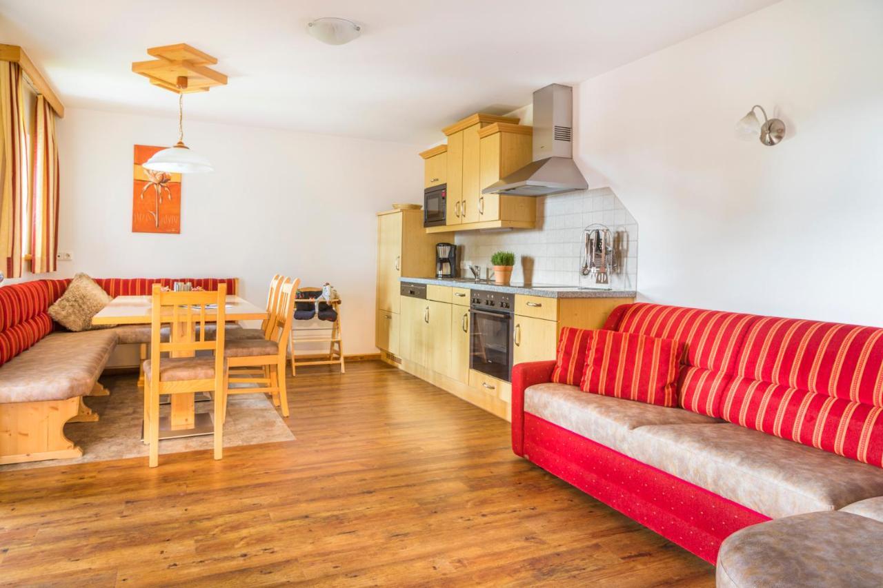 Matzhof Apartment ลีโอกัง ภายนอก รูปภาพ