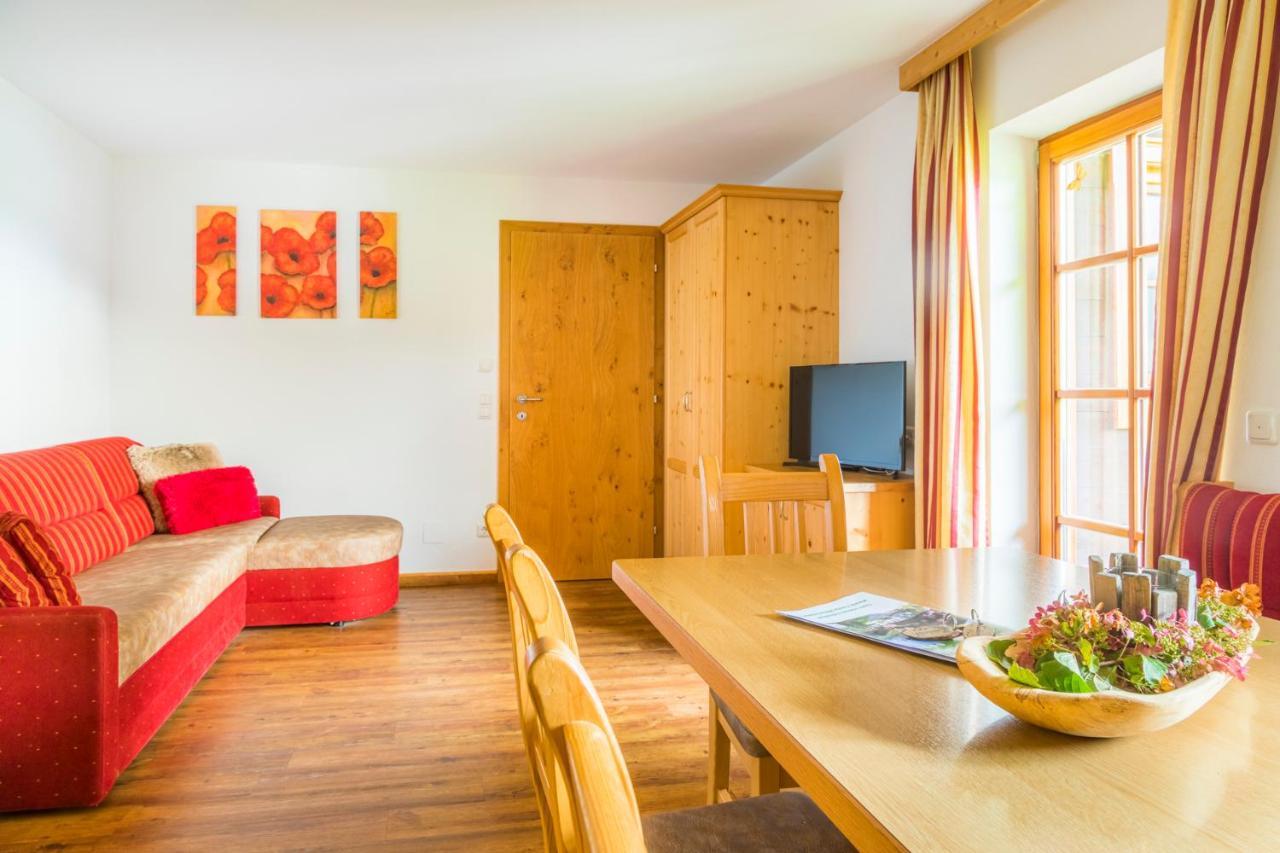 Matzhof Apartment ลีโอกัง ภายนอก รูปภาพ